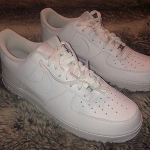 NEW Men’s Nike Air Force 1
